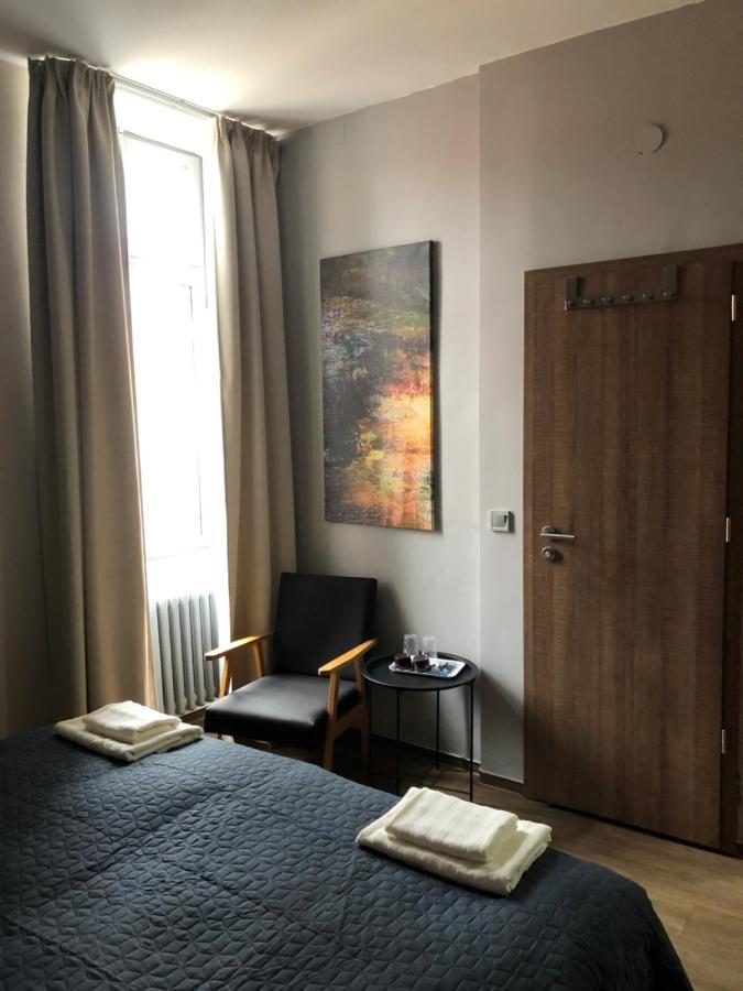 Kedves Vendeghaz Bed & Breakfast Balatonfured Exterior photo