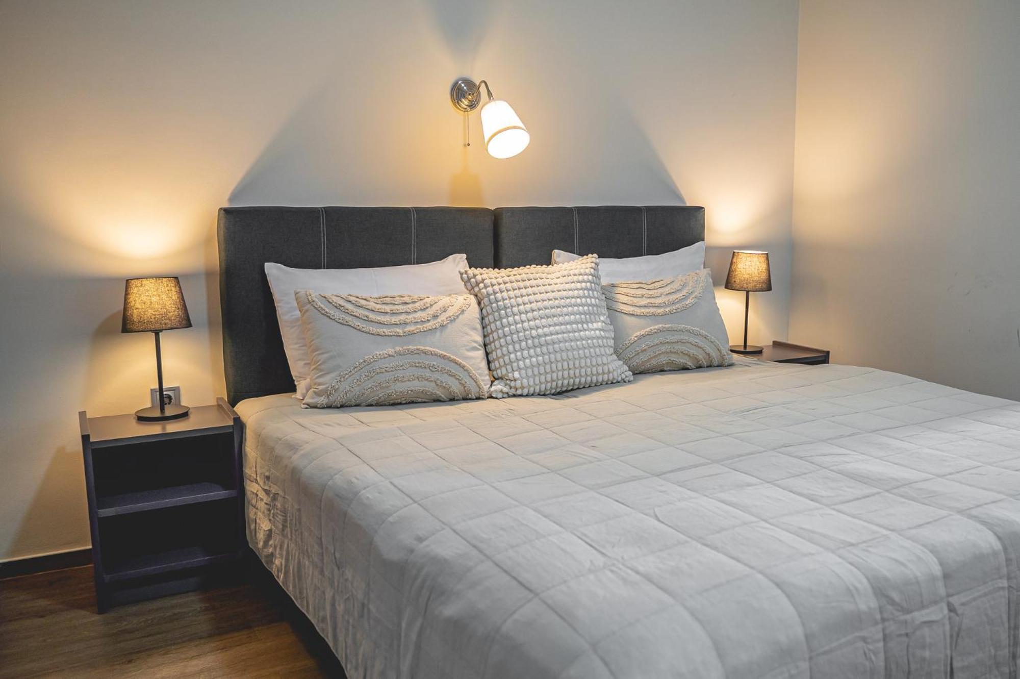 Kedves Vendeghaz Bed & Breakfast Balatonfured Exterior photo