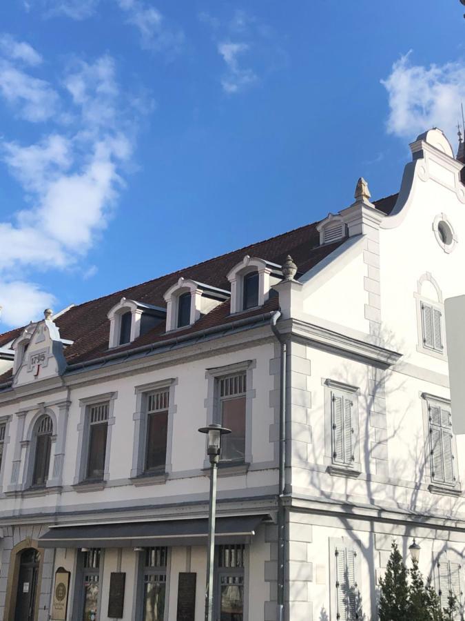 Kedves Vendeghaz Bed & Breakfast Balatonfured Exterior photo